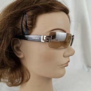 Vintage Versace MOD 2017 1000/8Z  Rimless Fashion Unisex Sunglasses